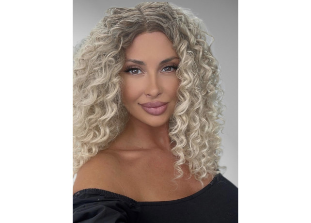 Peruca Blond Bej Deschis Creata